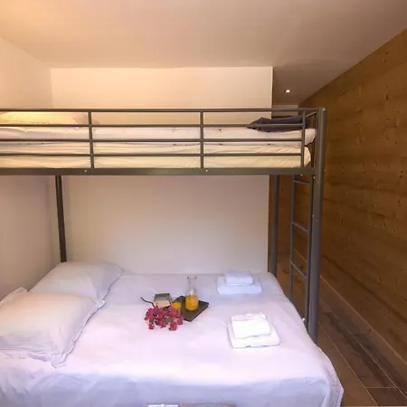 Les Bossons Sleeps 5 아파트